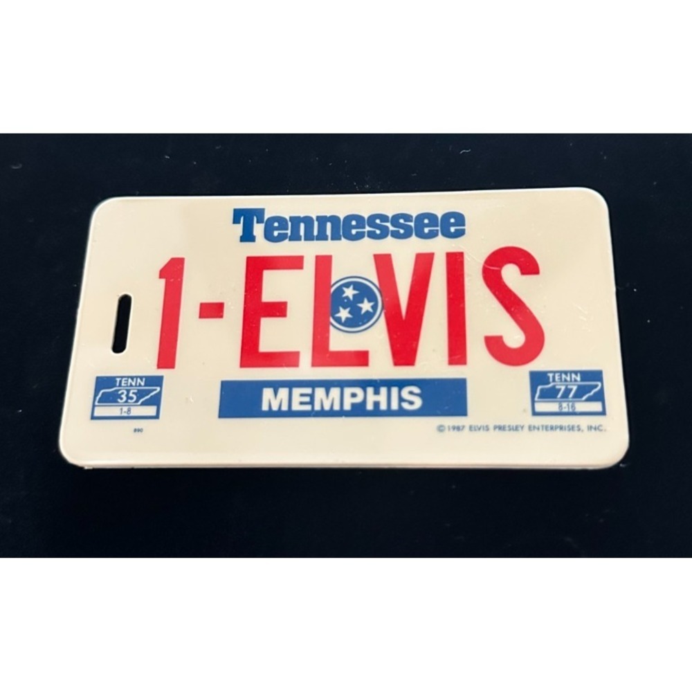 Vintage 1987 Tennessee Elvis Memphis License Plate Souvenir Keychain Key Chain